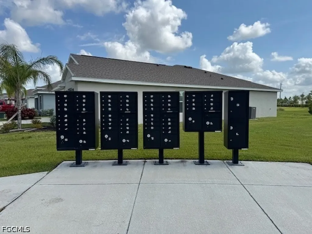 3892 Treasure Oak Way Fort Myers FL 33905