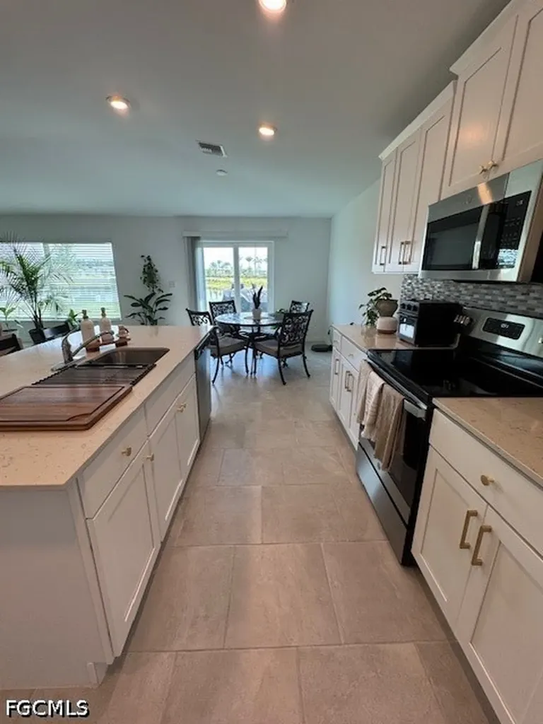 3892 Treasure Oak Way Fort Myers FL 33905