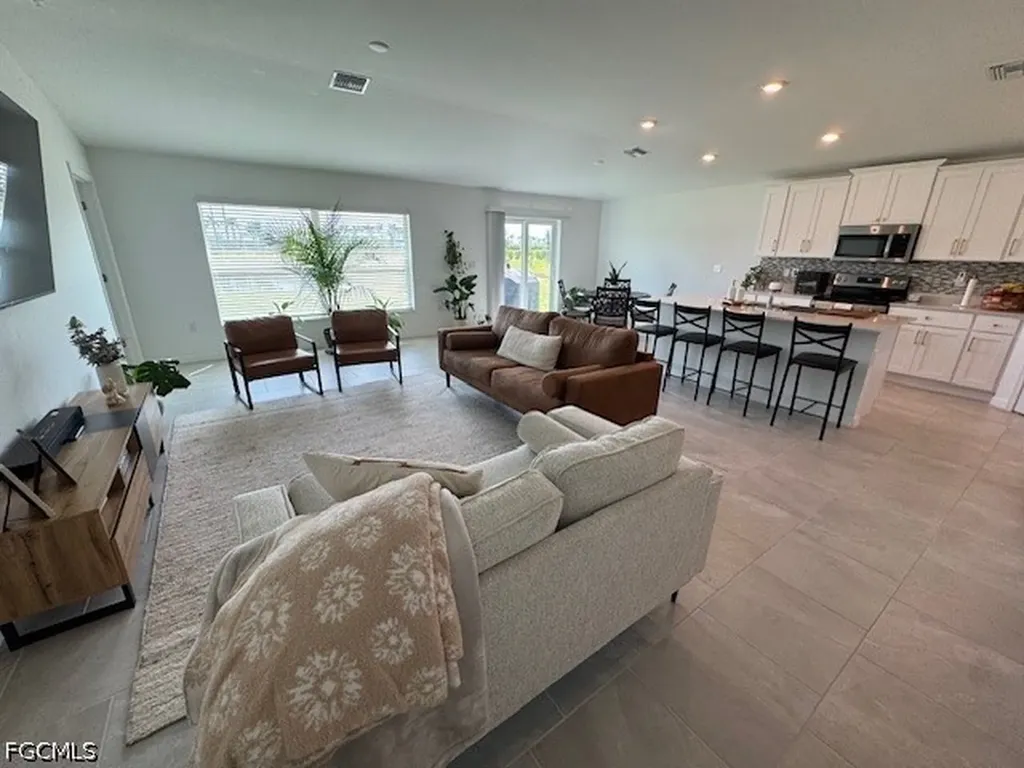 3892 Treasure Oak Way Fort Myers FL 33905