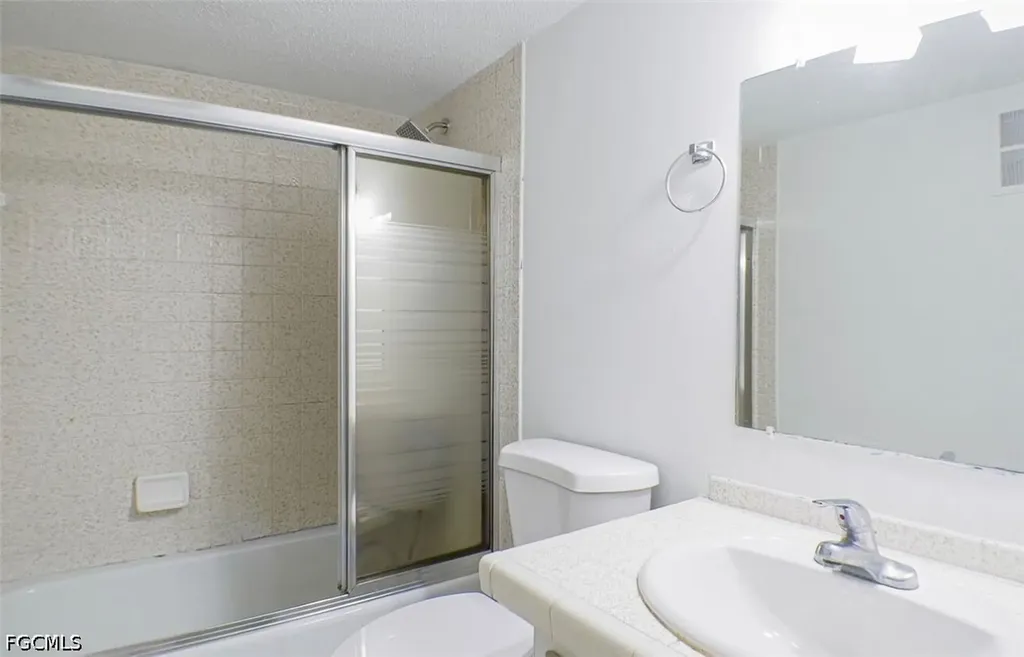3706 Broadway Fort Myers FL 33901