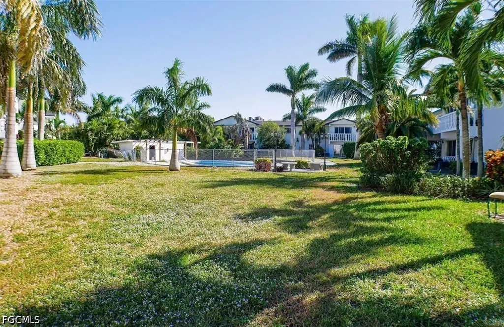 3706 Broadway Fort Myers FL 33901
