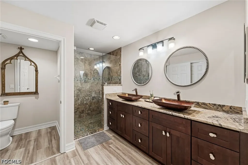 11040 Harbour Yacht Court Fort Myers FL 33908