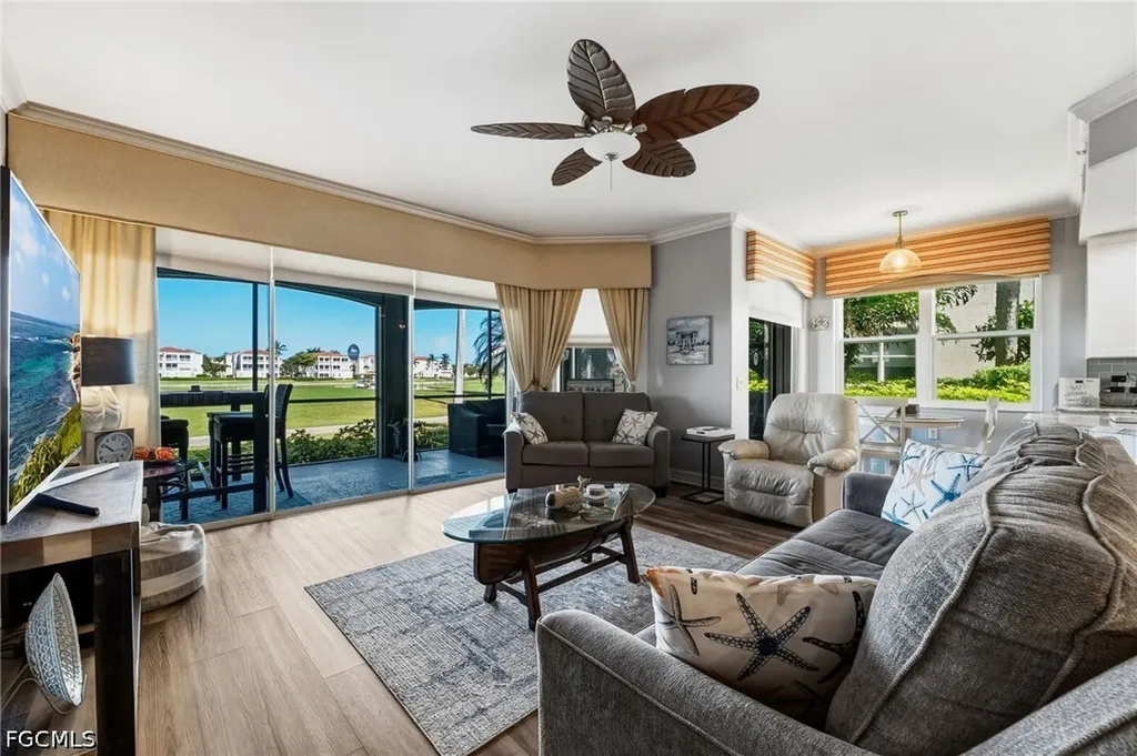 11040 Harbour Yacht Court Fort Myers FL 33908