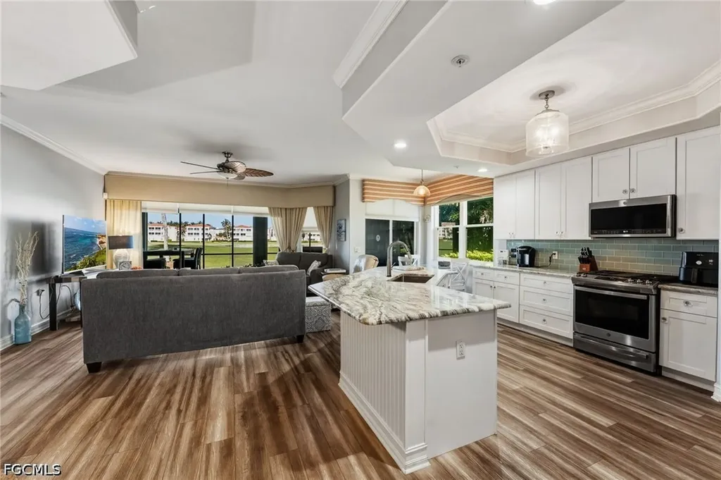 11040 Harbour Yacht Court Fort Myers FL 33908