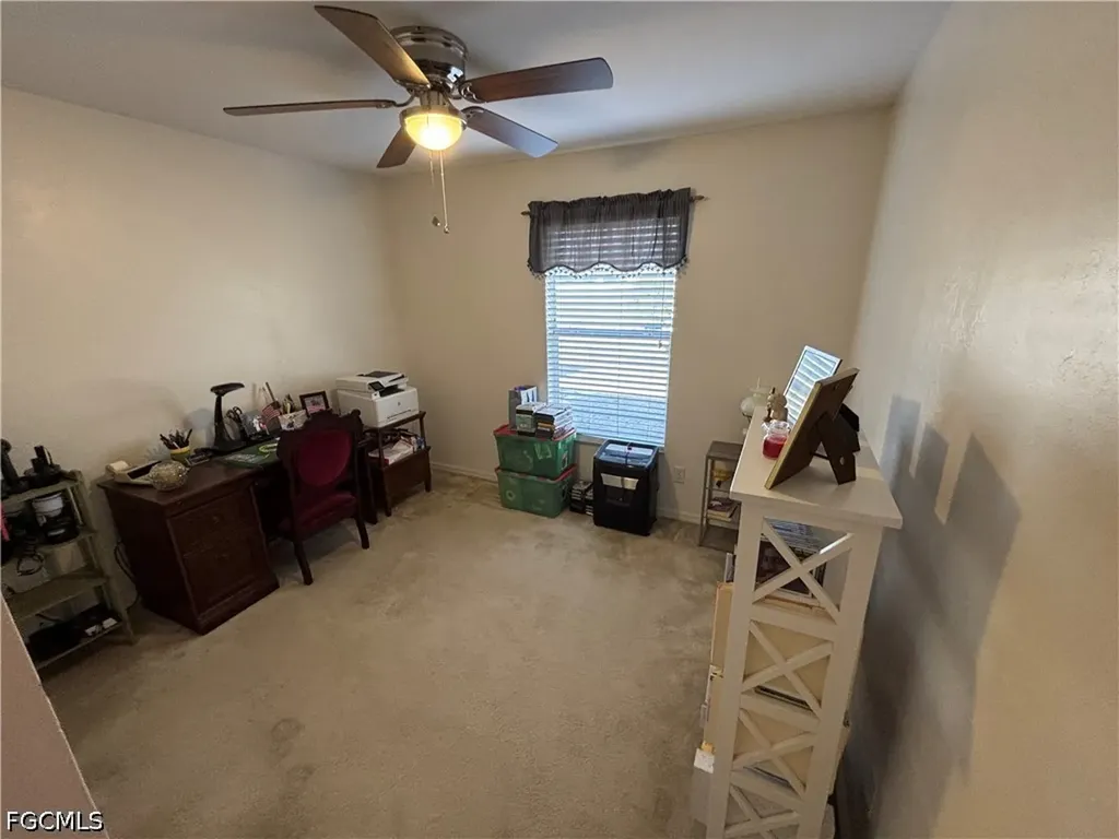 1213 SW 8th Place Cape Coral FL 33991