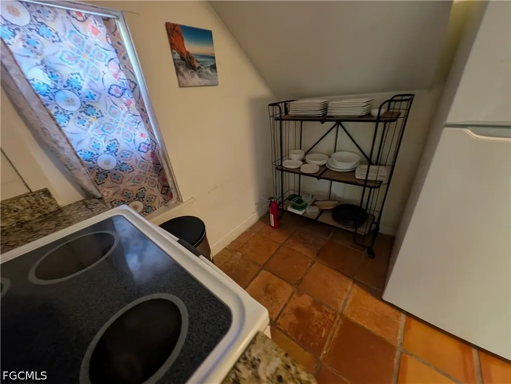 1637 Woodford Avenue Fort Myers FL 33901