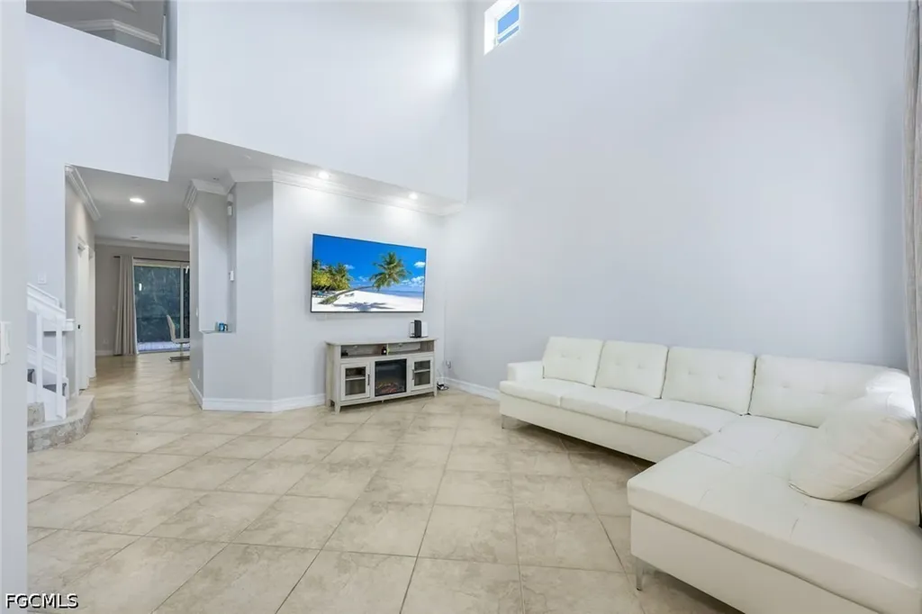 10253 S Silver Palm Drive Estero FL 33928