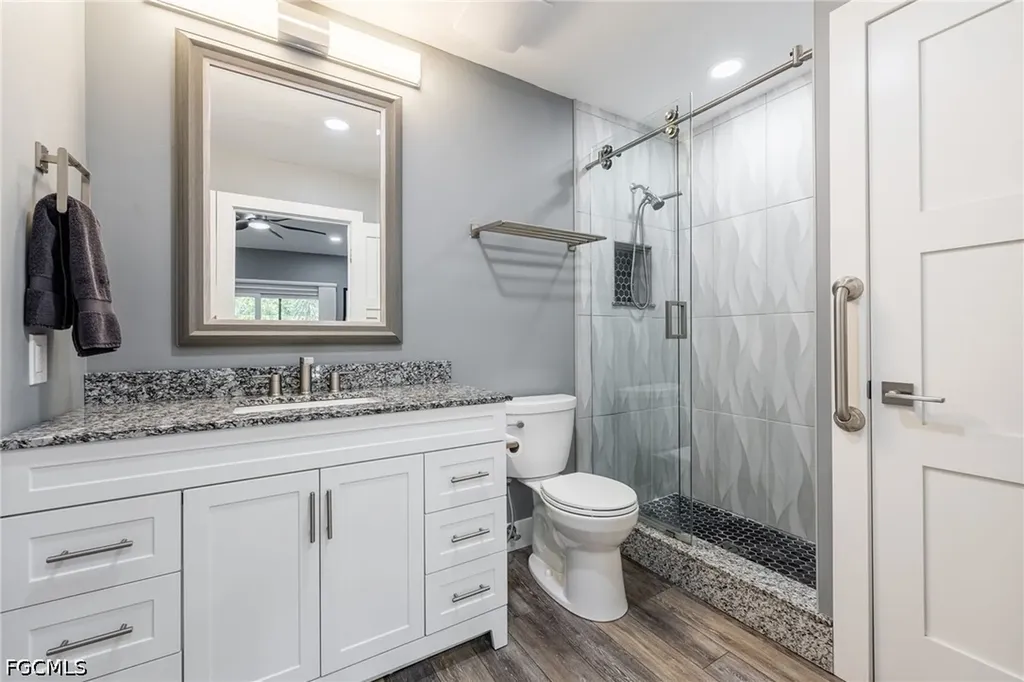 4904 Vincennes Street Cape Coral FL 33904