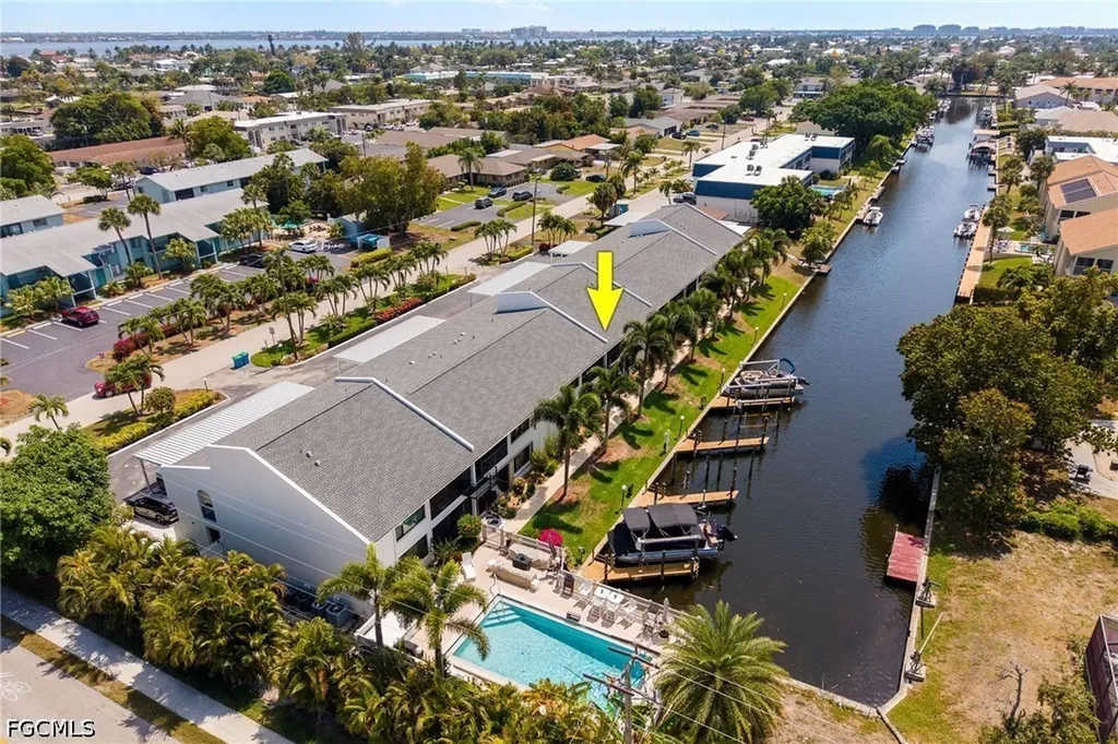 4904 Vincennes Street Cape Coral FL 33904