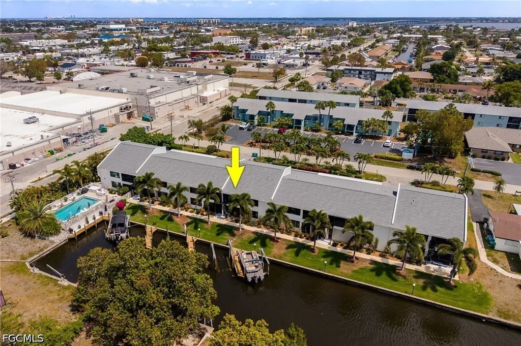 4904 Vincennes Street Cape Coral FL 33904