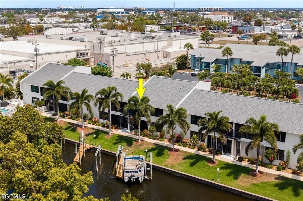 4904 Vincennes Street Cape Coral FL 33904