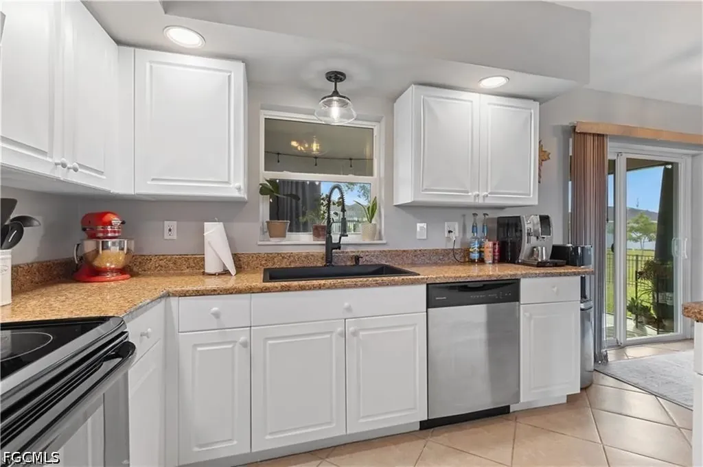 231 NW 26th Avenue Cape Coral FL 33993