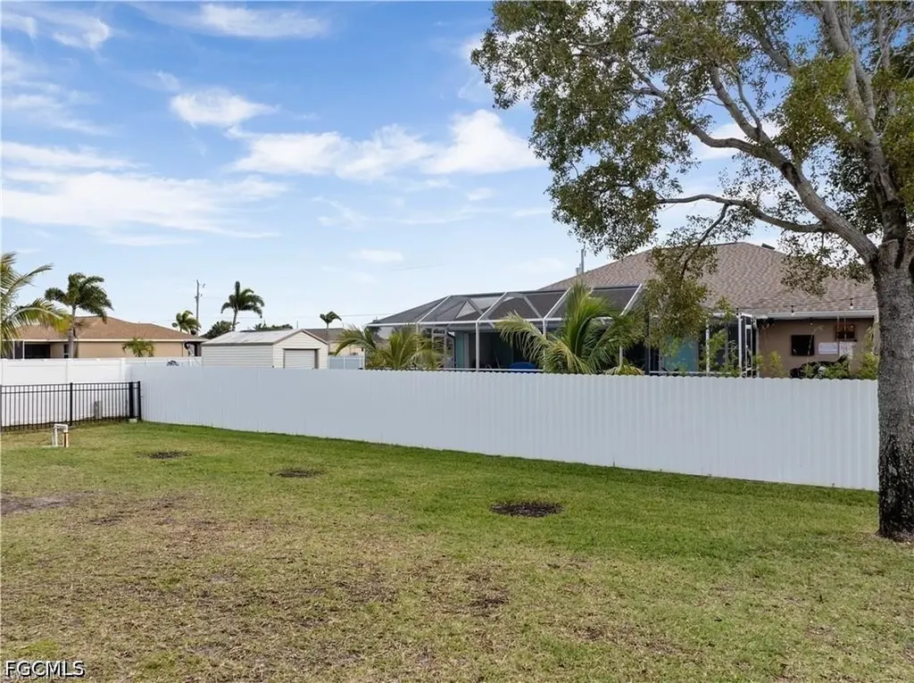 231 NW 26th Avenue Cape Coral FL 33993