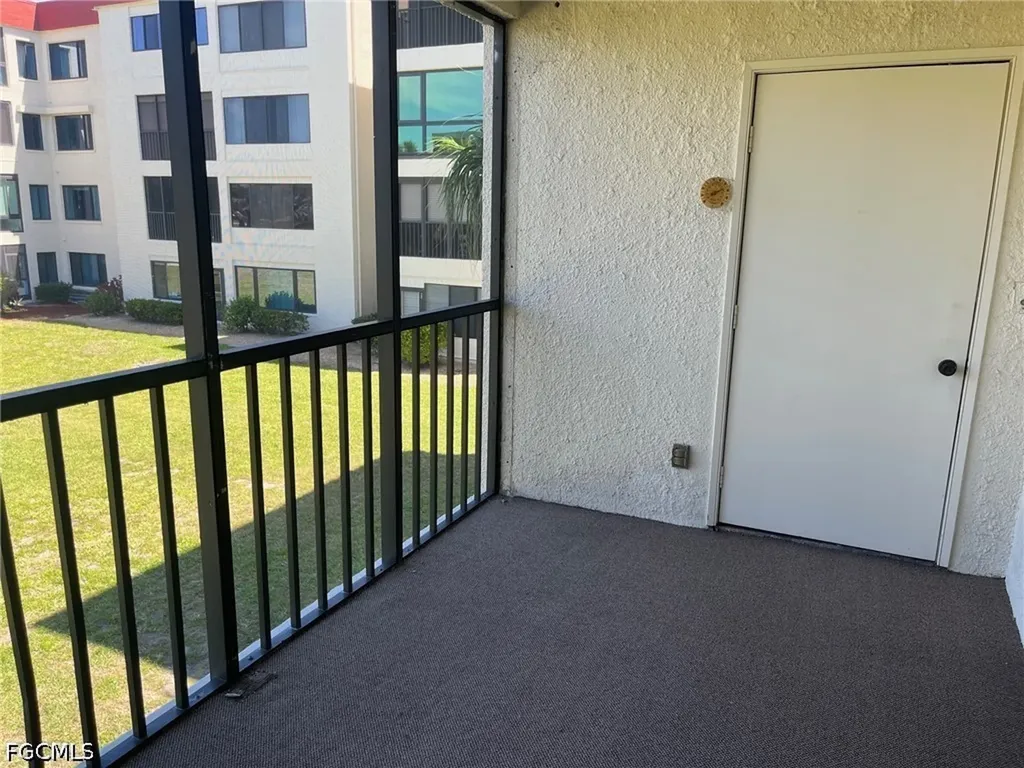7402 Lake Breeze Drive Fort Myers FL 33907