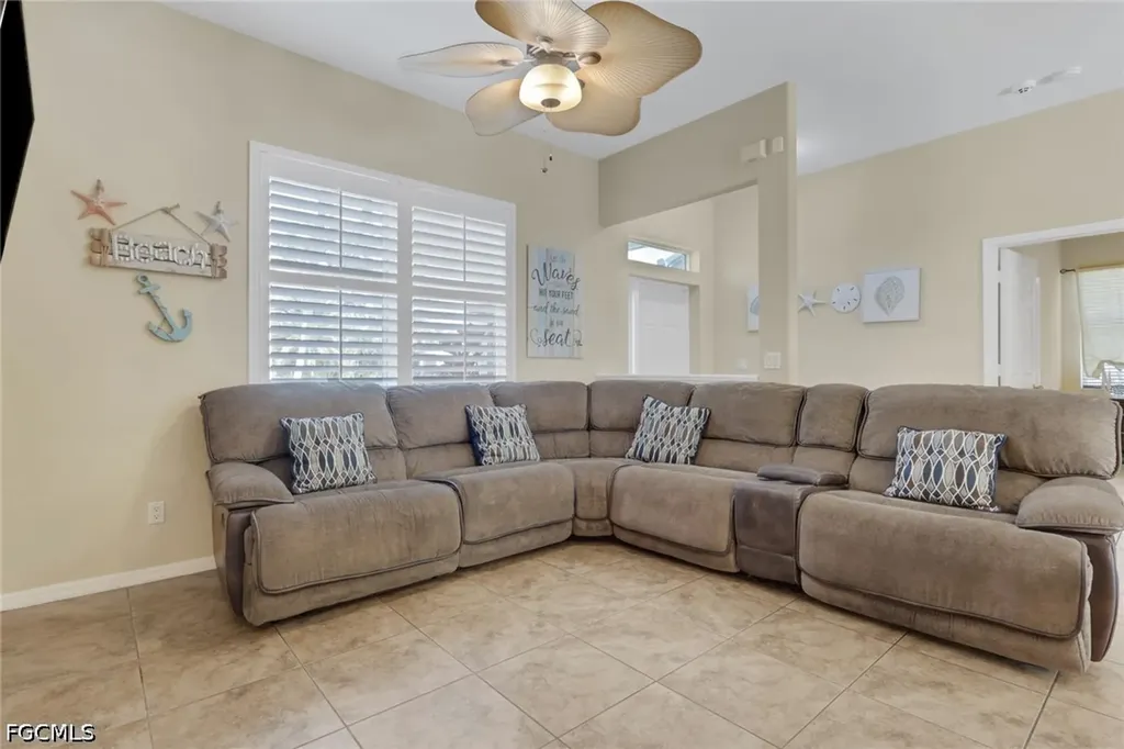 134 SE 18th Street Cape Coral FL 33990