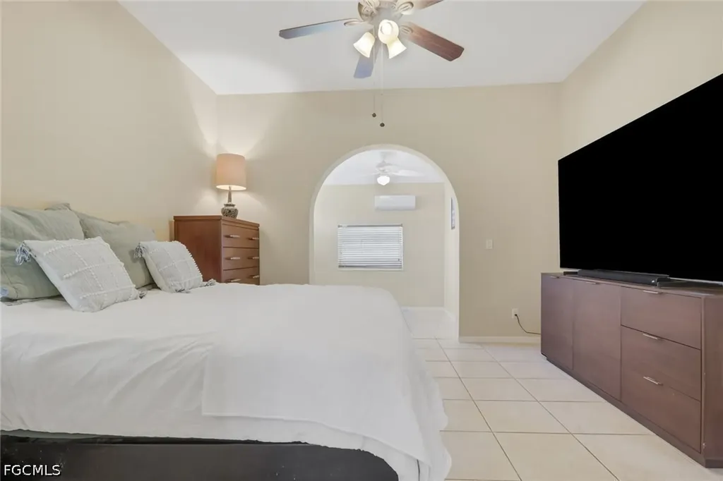 134 SE 18th Street Cape Coral FL 33990