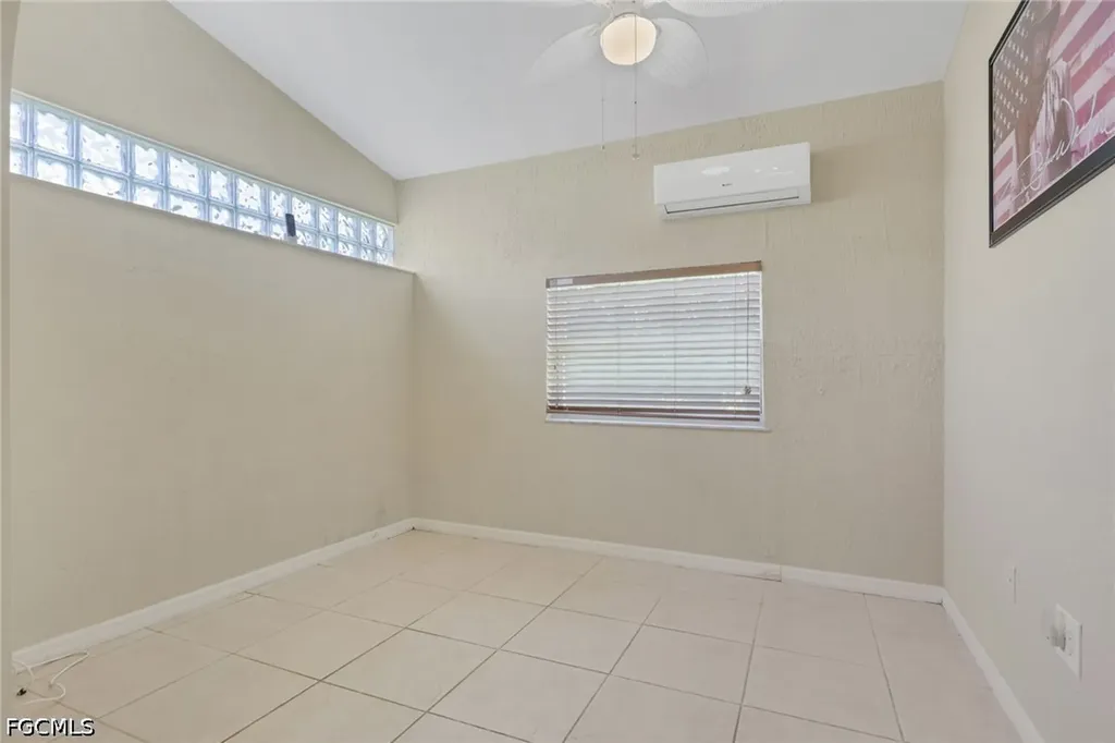 134 SE 18th Street Cape Coral FL 33990