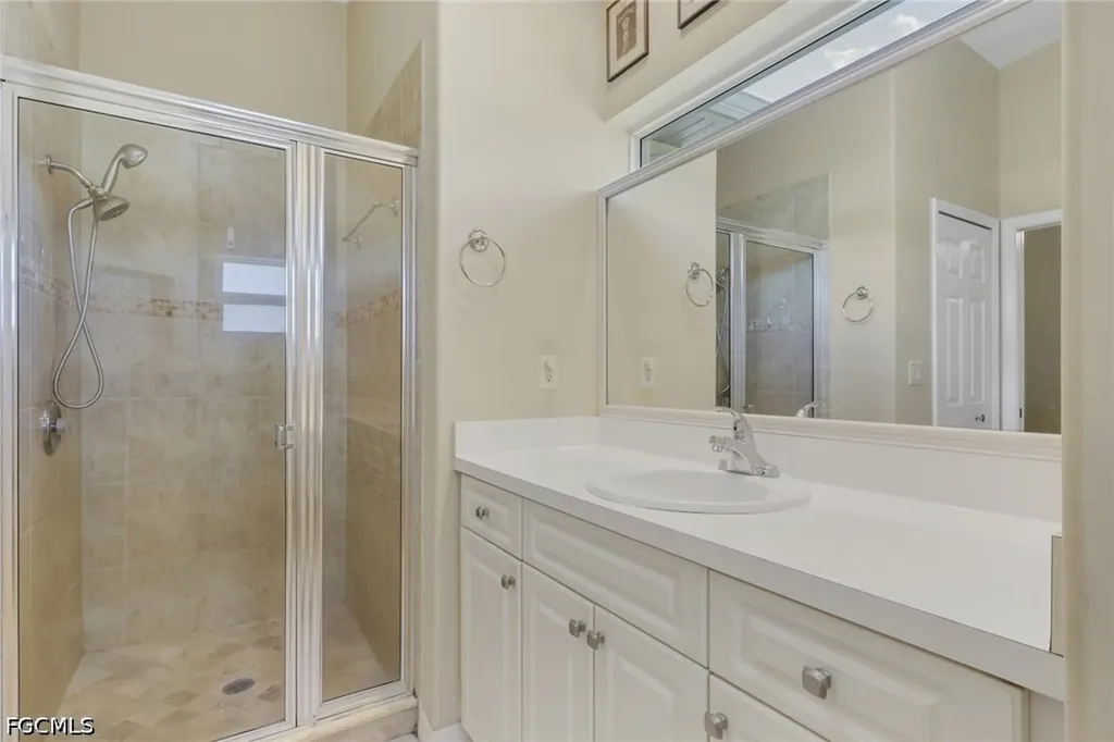 134 SE 18th Street Cape Coral FL 33990
