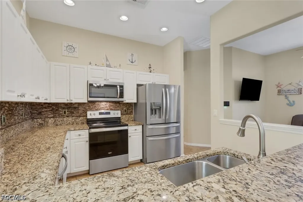 134 SE 18th Street Cape Coral FL 33990
