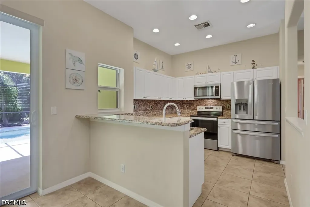 134 SE 18th Street Cape Coral FL 33990