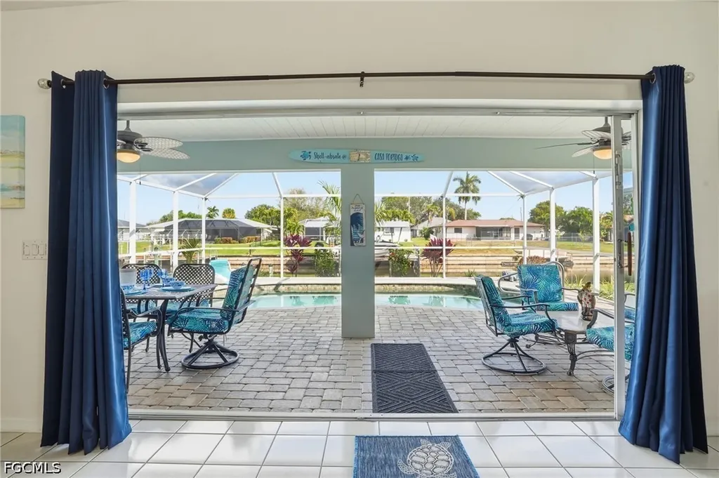 4433 SE 8th Place Cape Coral FL 33904