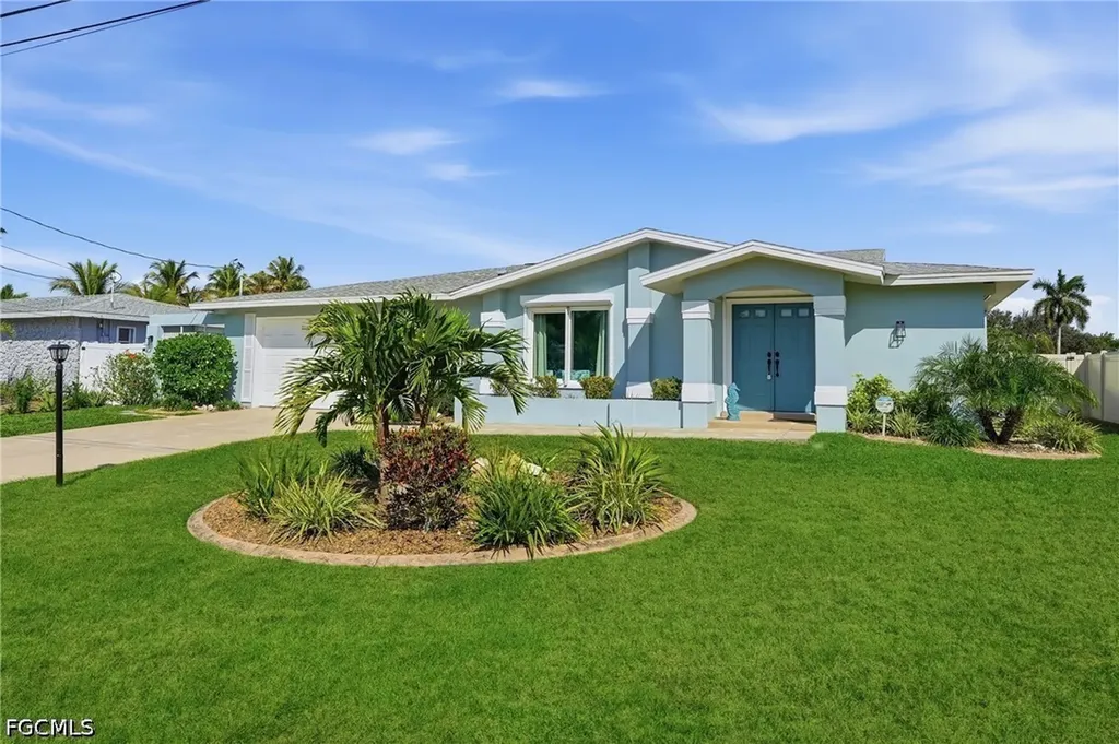 4433 SE 8th Place Cape Coral FL 33904