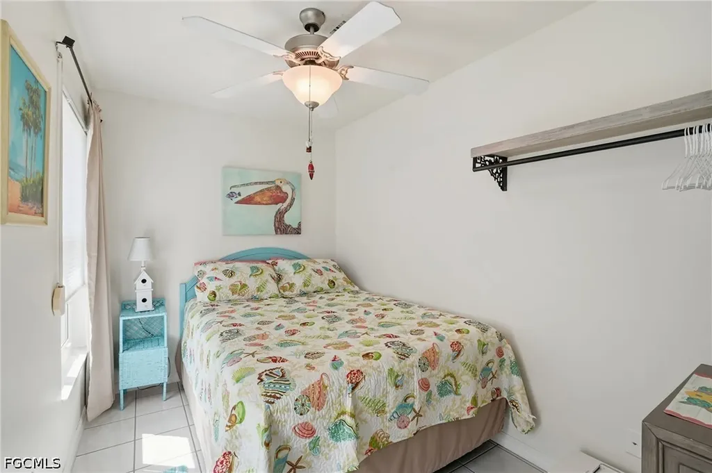 4433 SE 8th Place Cape Coral FL 33904