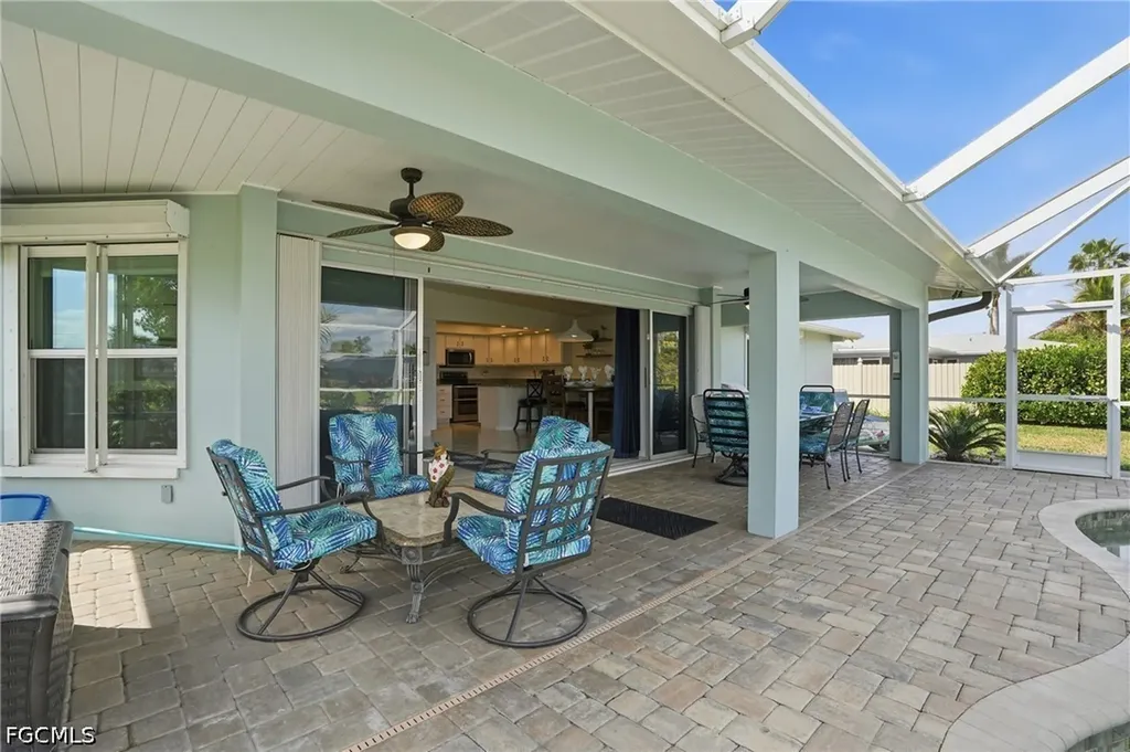 4433 SE 8th Place Cape Coral FL 33904