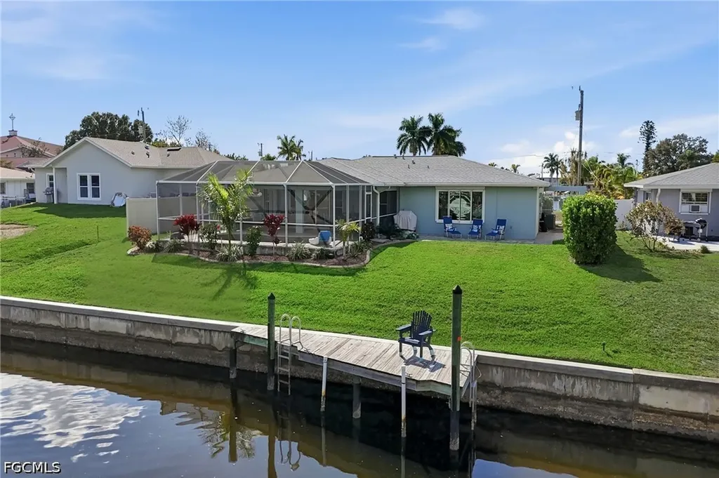 4433 SE 8th Place Cape Coral FL 33904