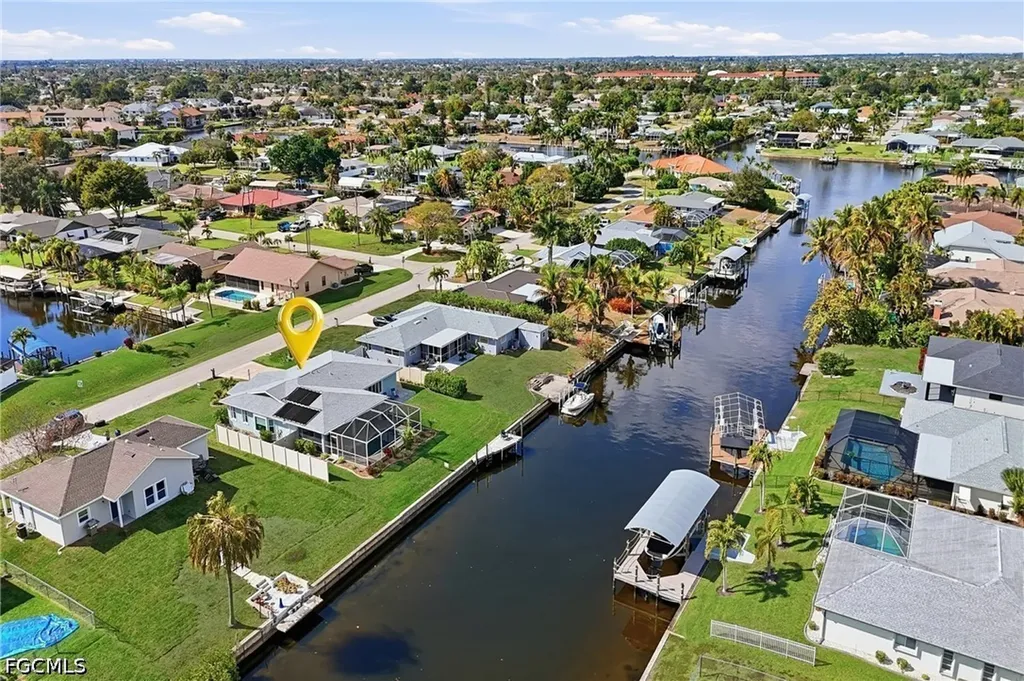 4433 SE 8th Place Cape Coral FL 33904