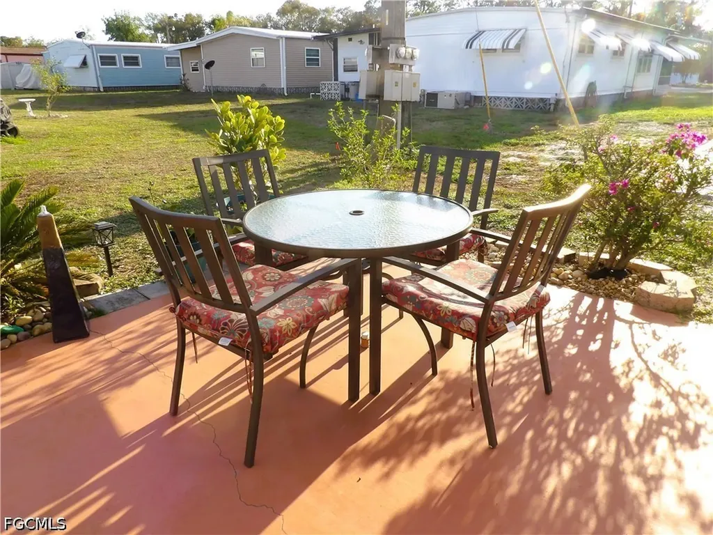 5020 Forest Park Drive North Fort Myers FL 33917