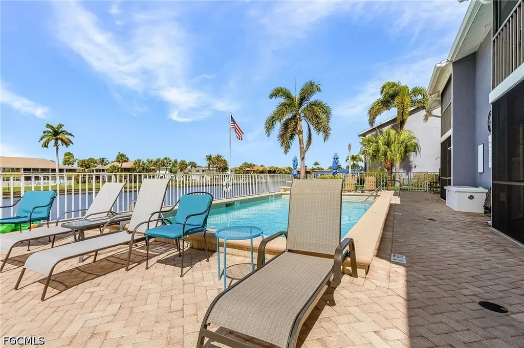 4620 SE 5th Place Cape Coral FL 33904