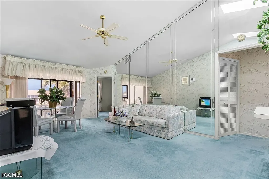 4620 SE 5th Place Cape Coral FL 33904