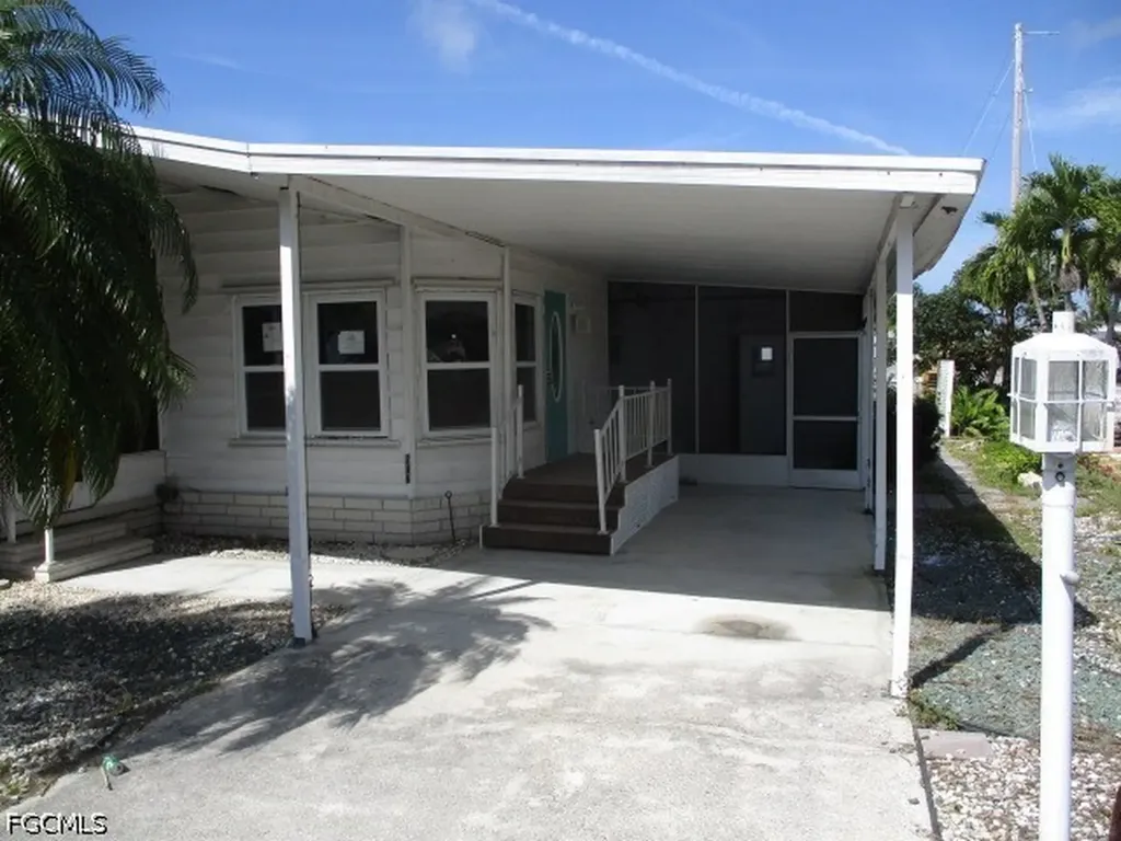 7151 Drum Drive St. James City FL 33956