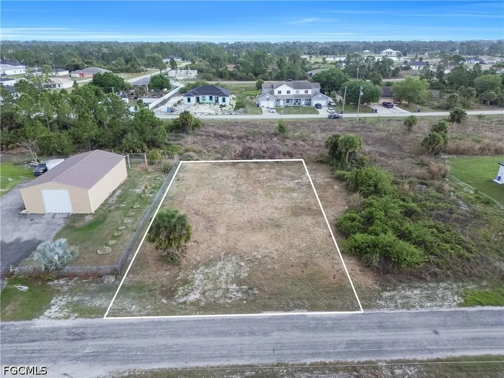 959 Edgerton Avenue Lehigh Acres FL 33974