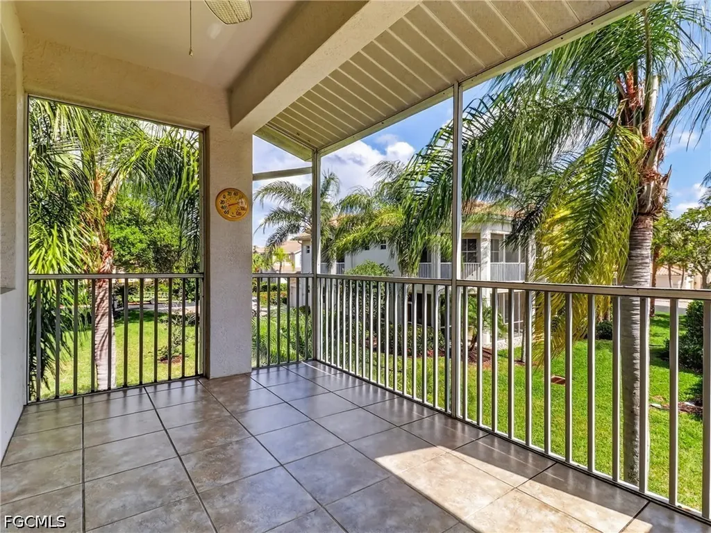 9030 Las Maderas Drive Bonita Springs FL 34135