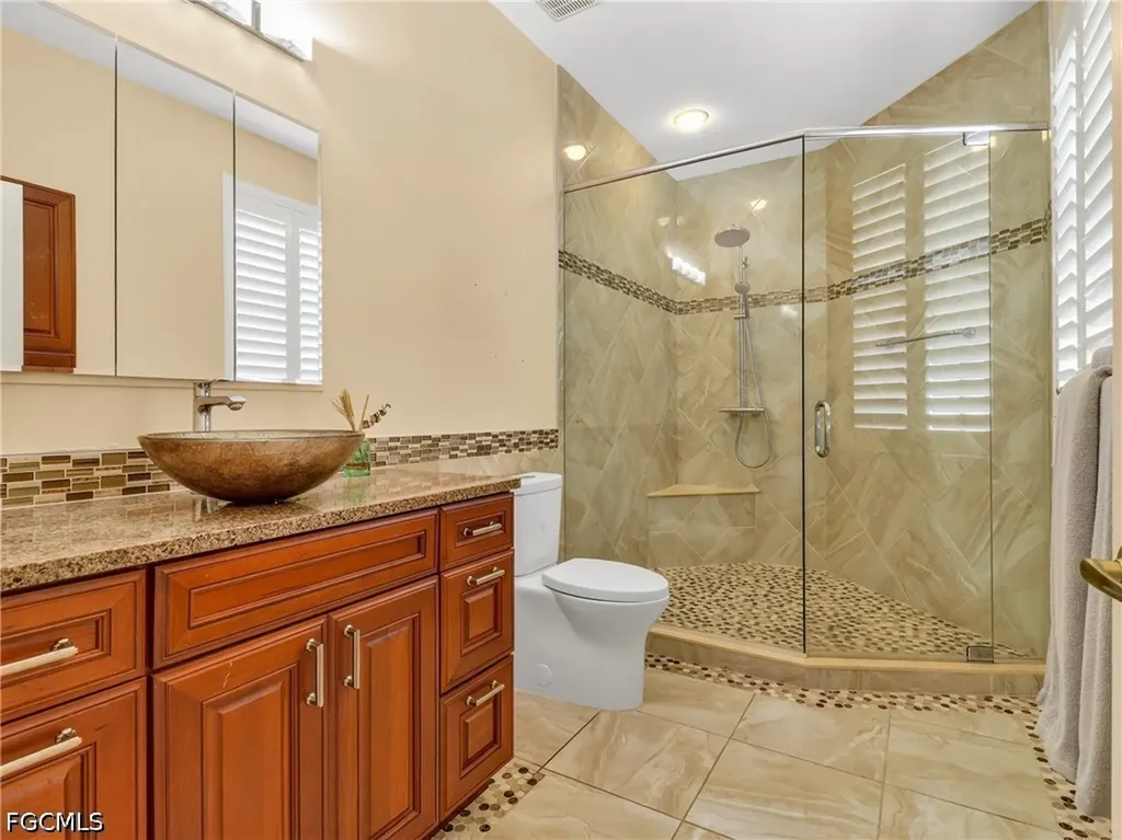 9030 Las Maderas Drive Bonita Springs FL 34135