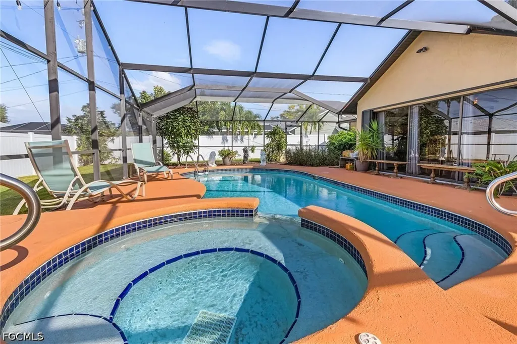 1155 SW 43rd Street Cape Coral FL 33914