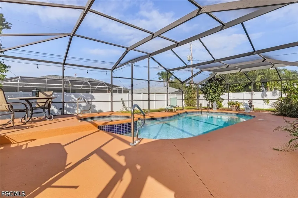 1155 SW 43rd Street Cape Coral FL 33914