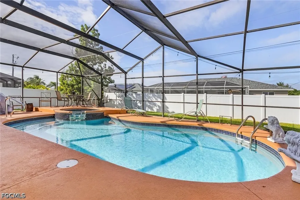 1155 SW 43rd Street Cape Coral FL 33914