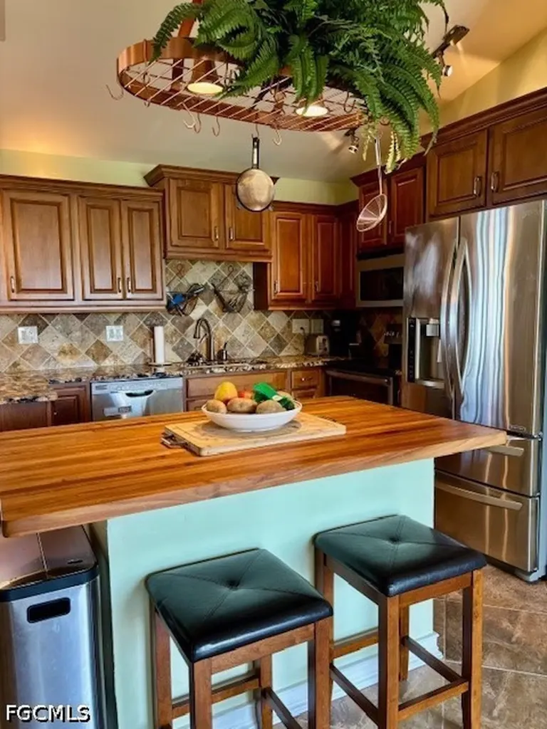 1155 SW 43rd Street Cape Coral FL 33914
