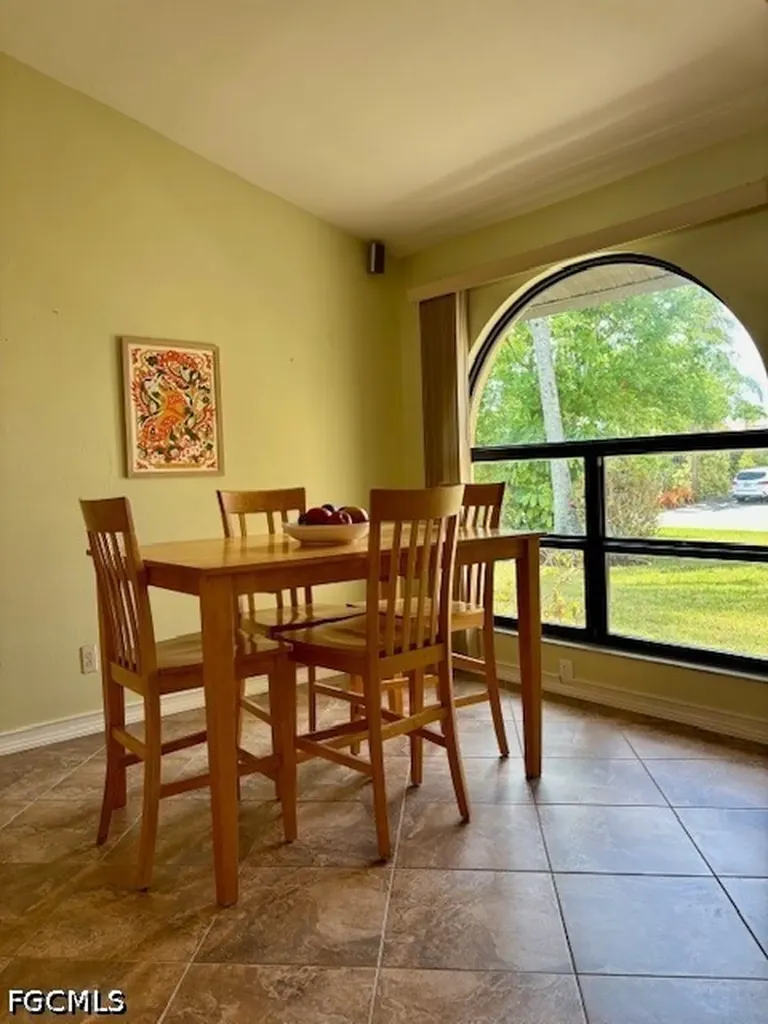 1155 SW 43rd Street Cape Coral FL 33914
