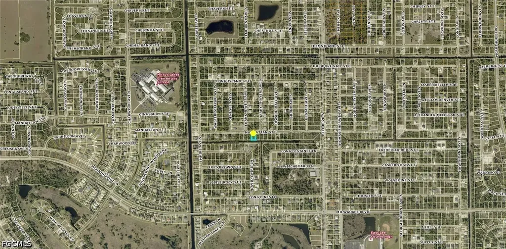 726 Manhattan Street E Lehigh Acres FL 33974