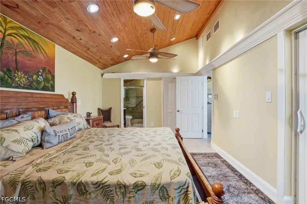 4473 E Riverside Drive Fort Myers FL 33905