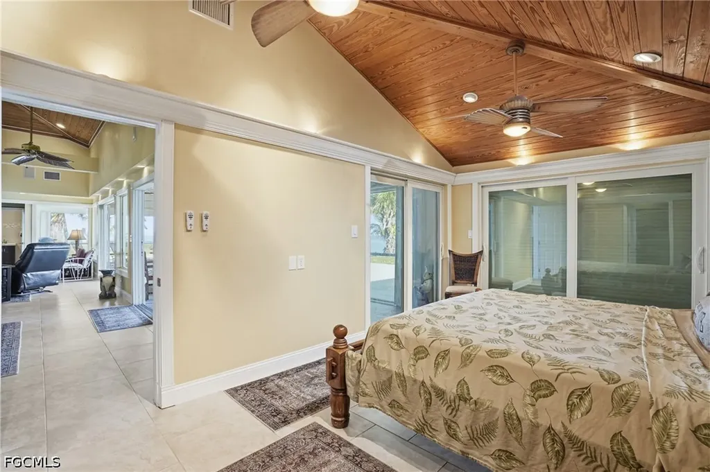 4473 E Riverside Drive Fort Myers FL 33905