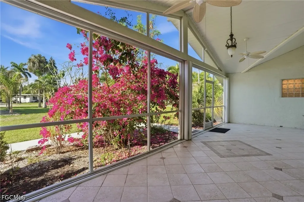 4473 E Riverside Drive Fort Myers FL 33905