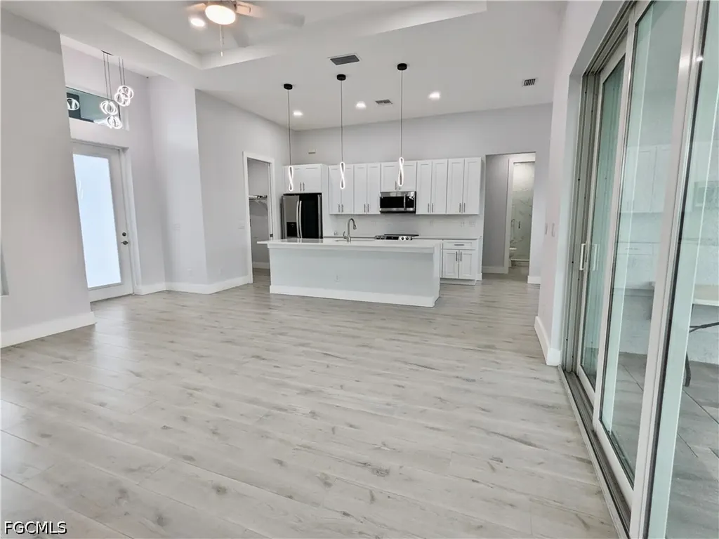 3027 SW 16th Place Cape Coral FL 33914
