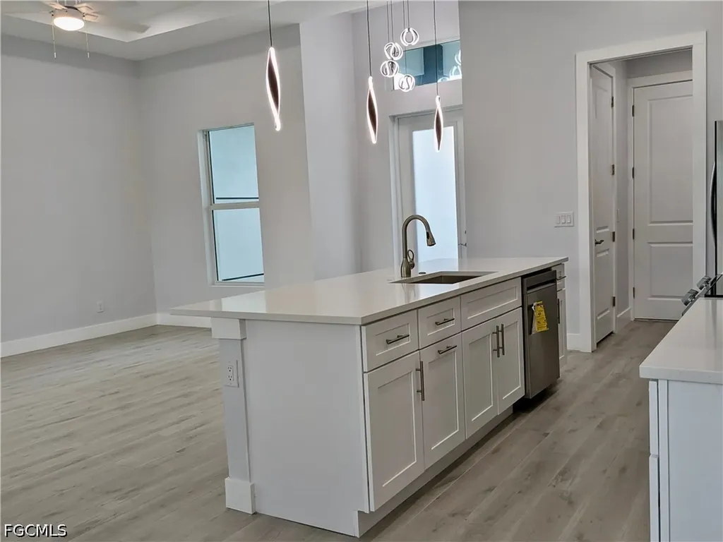 3027 SW 16th Place Cape Coral FL 33914