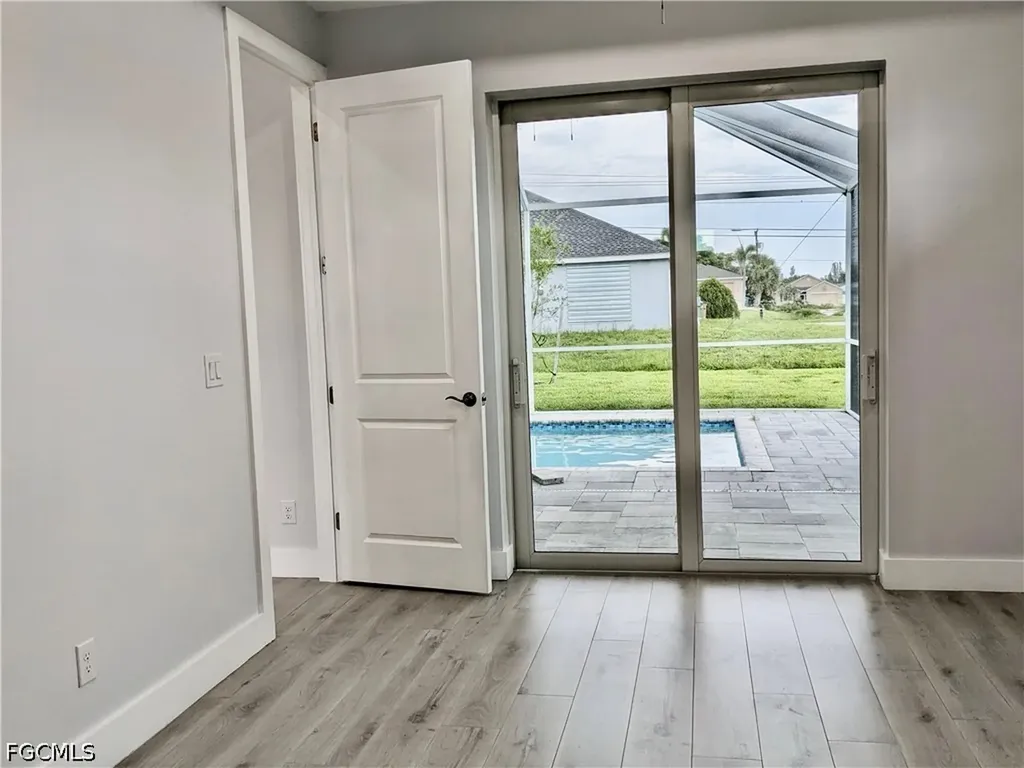 3027 SW 16th Place Cape Coral FL 33914