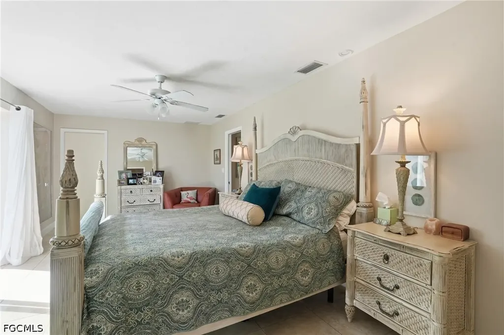 5205 Tiffany Court Cape Coral FL 33904